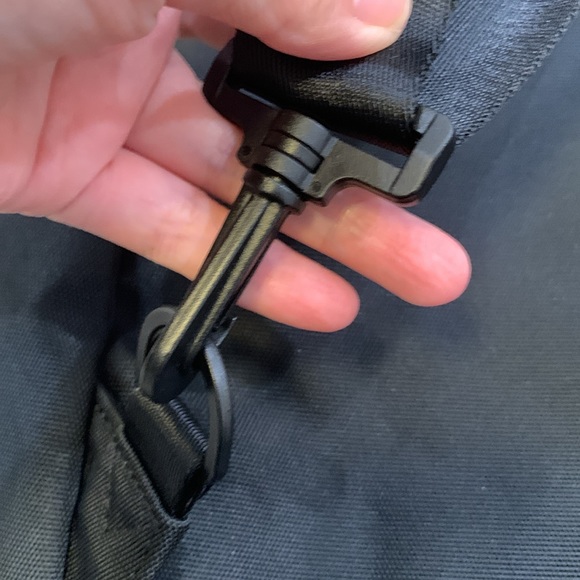 NWT Tommy Hilfiger men/women’s backpack - Picture 5 of 14